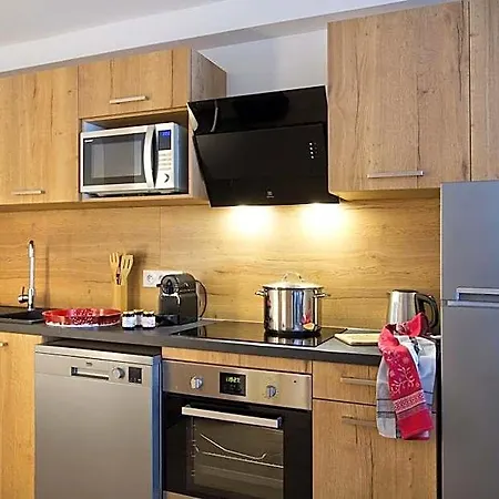 Apartment Provencal By Leavetown Vacations