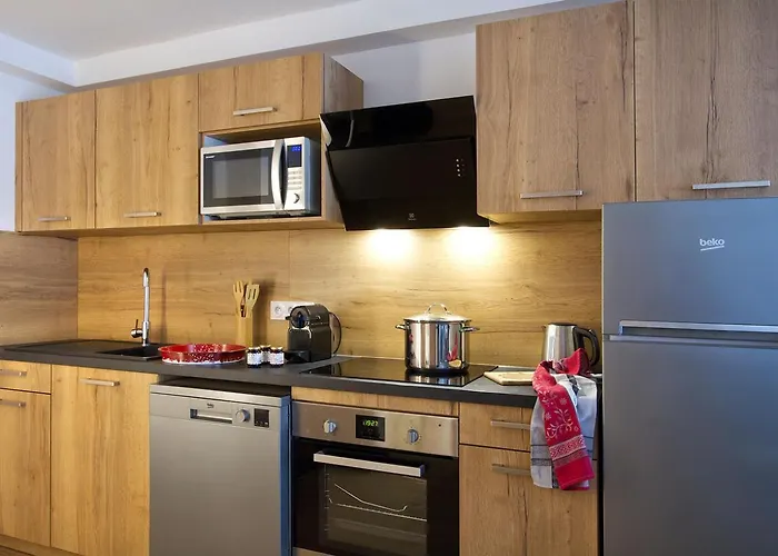 Apartament Provencal By Leavetown Vacations