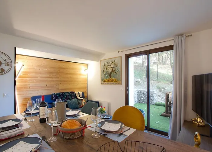 Apartament Provencal By Leavetown Vacations